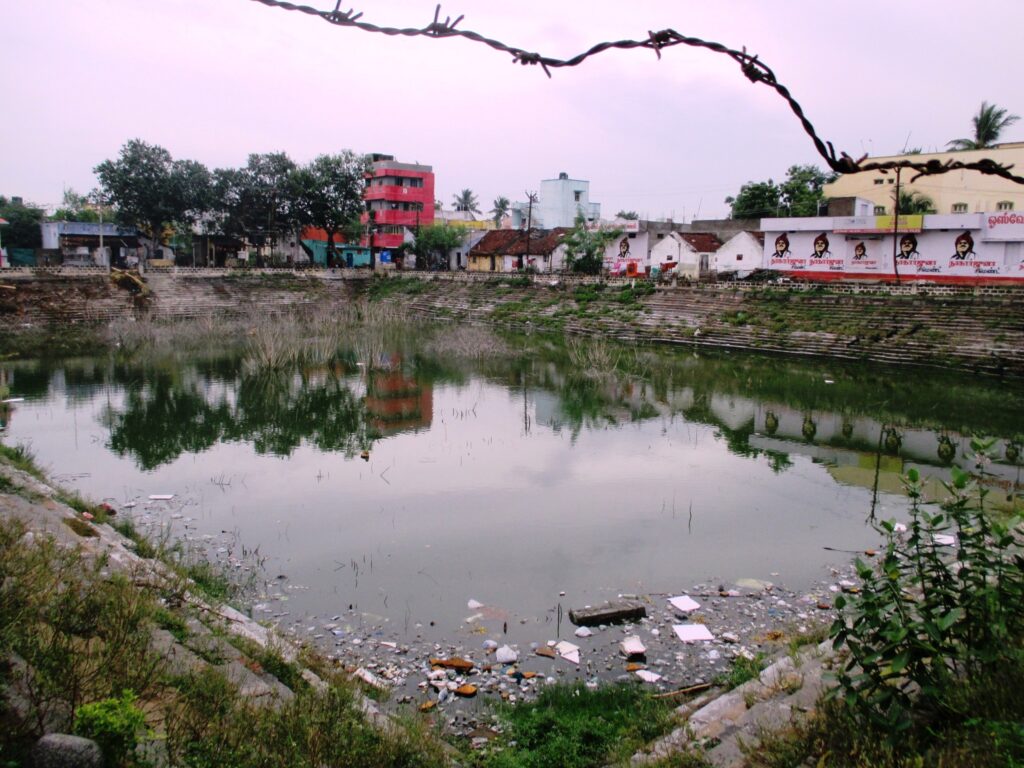 Temple tank in Yathothkari Perumal Temple where Poigai Alvar originated